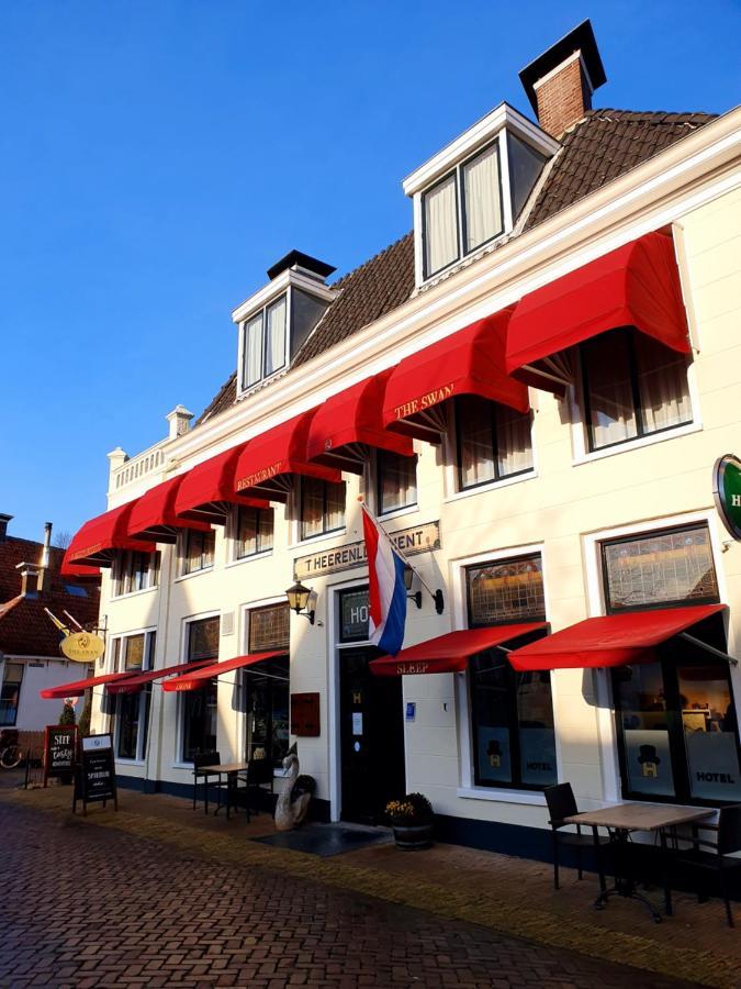 Hotel Restaurant 'T Heerenlogement Harlingen Exterior foto