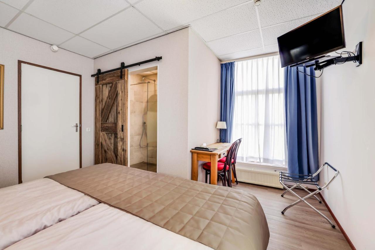 Hotel Restaurant 'T Heerenlogement Harlingen Exterior foto